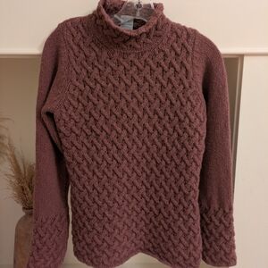 Women's Cable Knit Sweater - Mauve